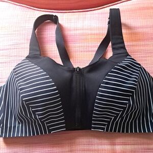 Victoria's Secret spot bra